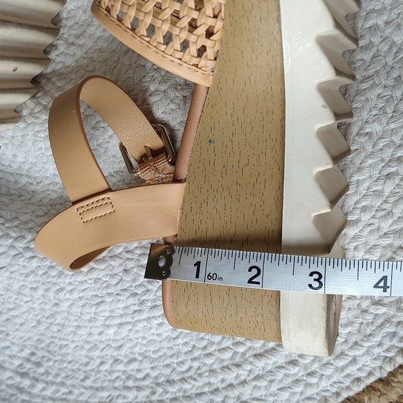 Universal Thread Alba Platform Woven Sandals - Picture 16 of 16